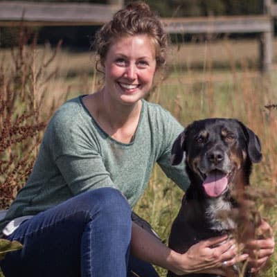 Dr. Lara Steinhoff mit ihrem Bracken-Mix